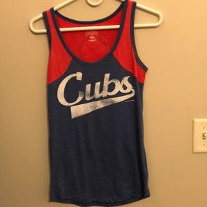 Women’s Cub’s tank top.